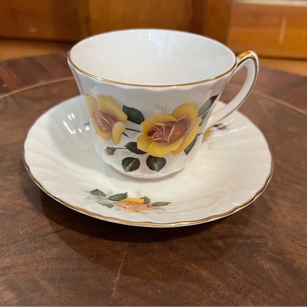 Teacup & Saucer Royal Sutherland Bone China with Yellow Roses gold trim